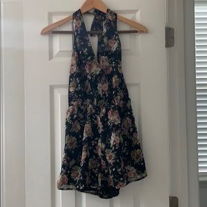 Backless flower romper